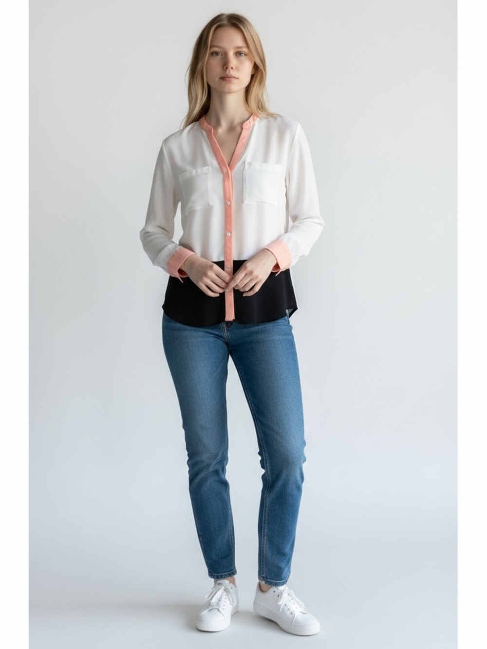 IVANKA TRUMP sz Small Blouse Color-Block Long Sleeves Off White Black Peach